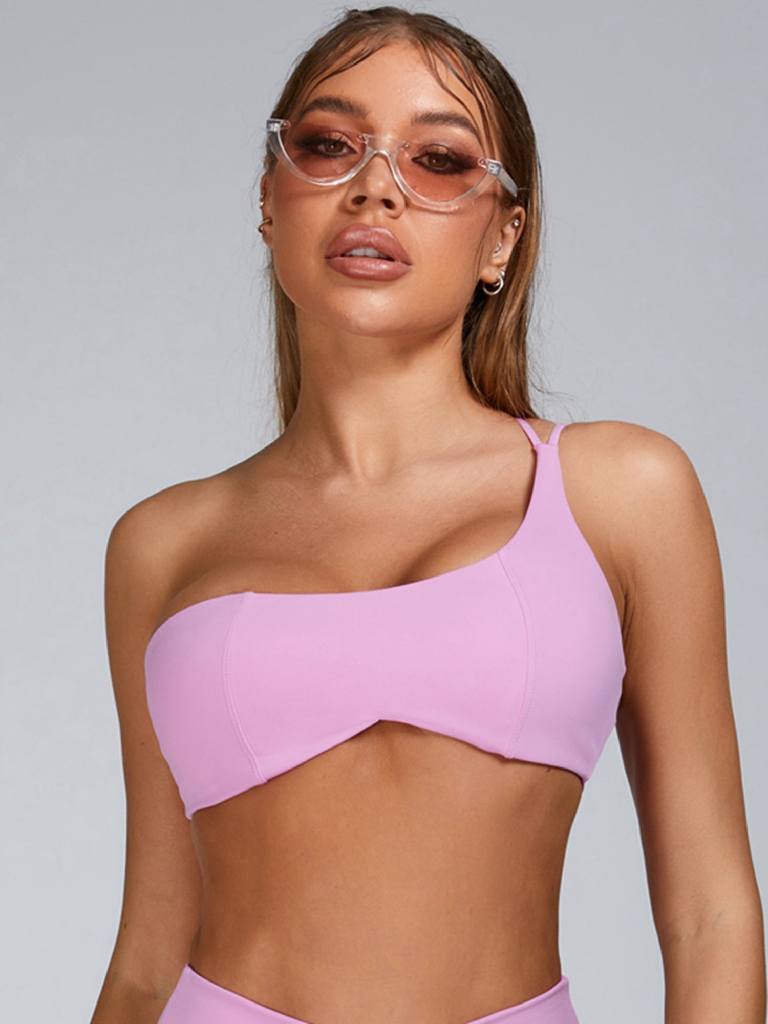 Cutout V Shape Waist Leggings