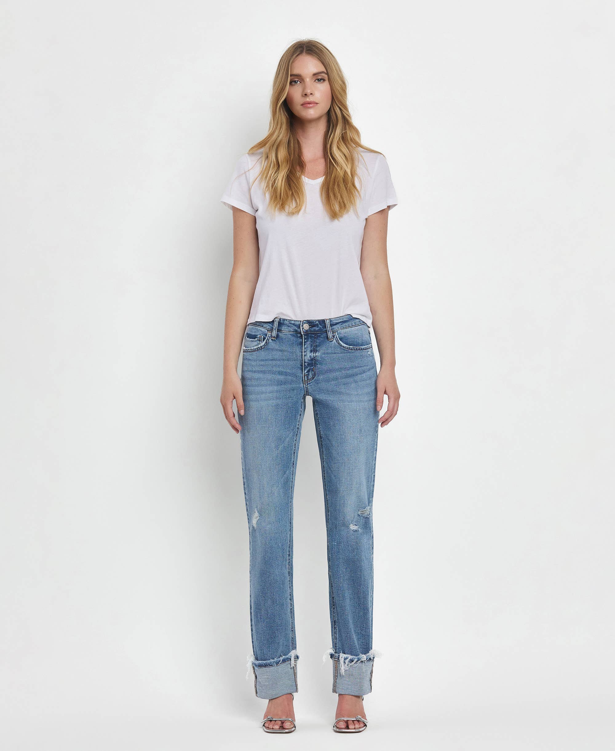 Mid Rise Cuffed Straight Jean