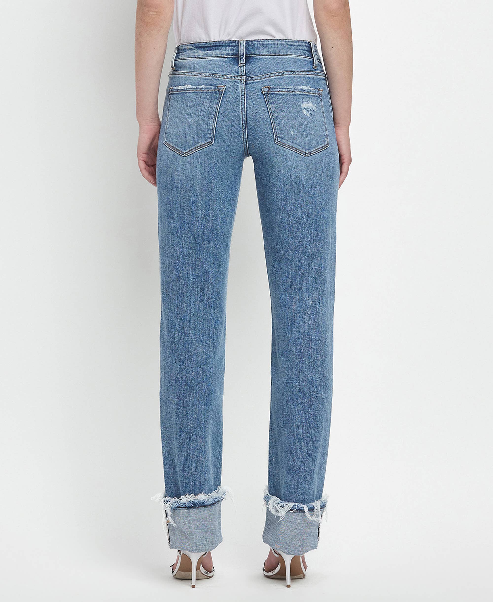 Mid Rise Cuffed Straight Jean