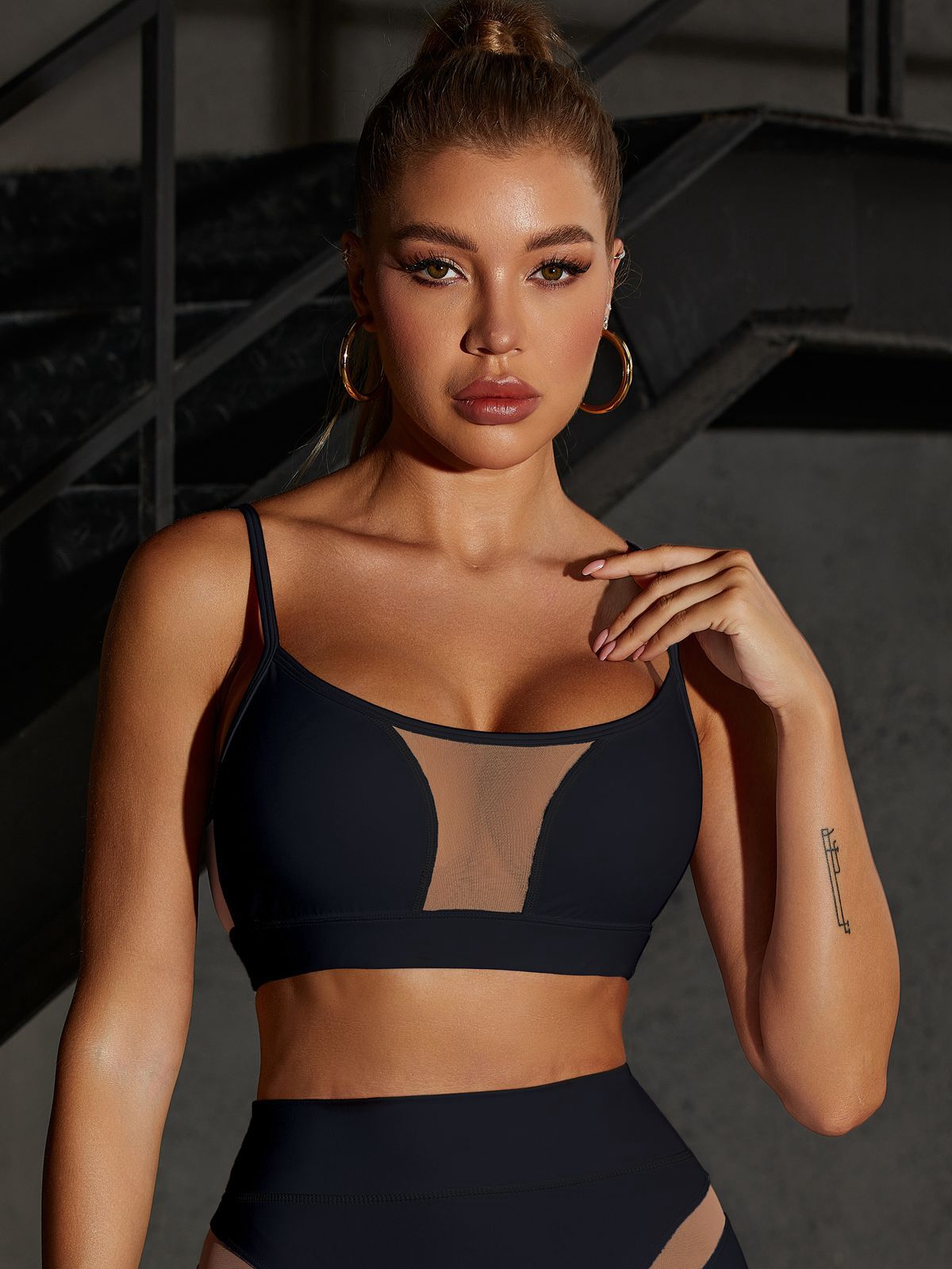 Super Sexy Unique Mesh Hip-lift Shorts