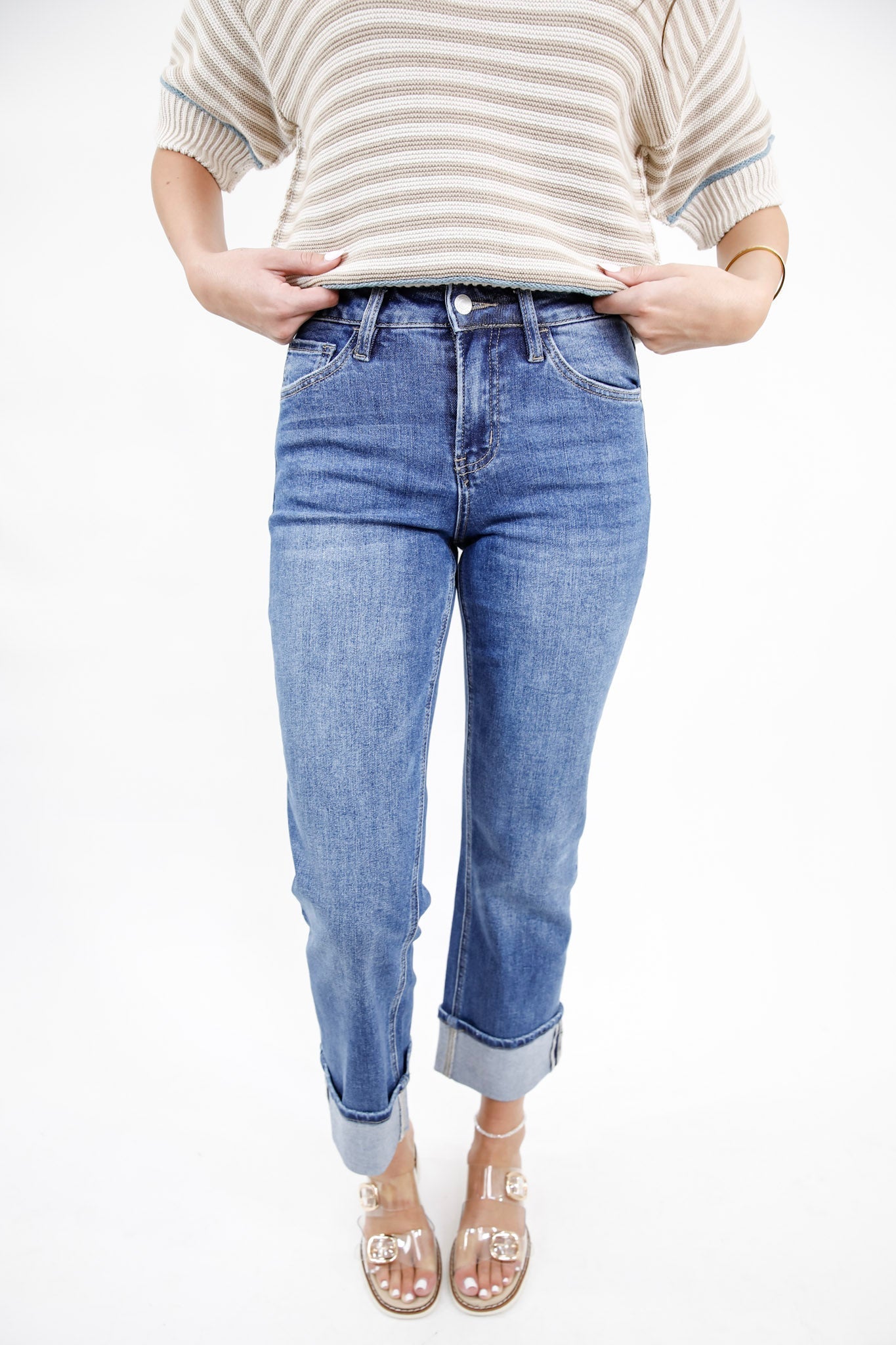 Veveret High Rise Cuffed Ankle Straight Denim