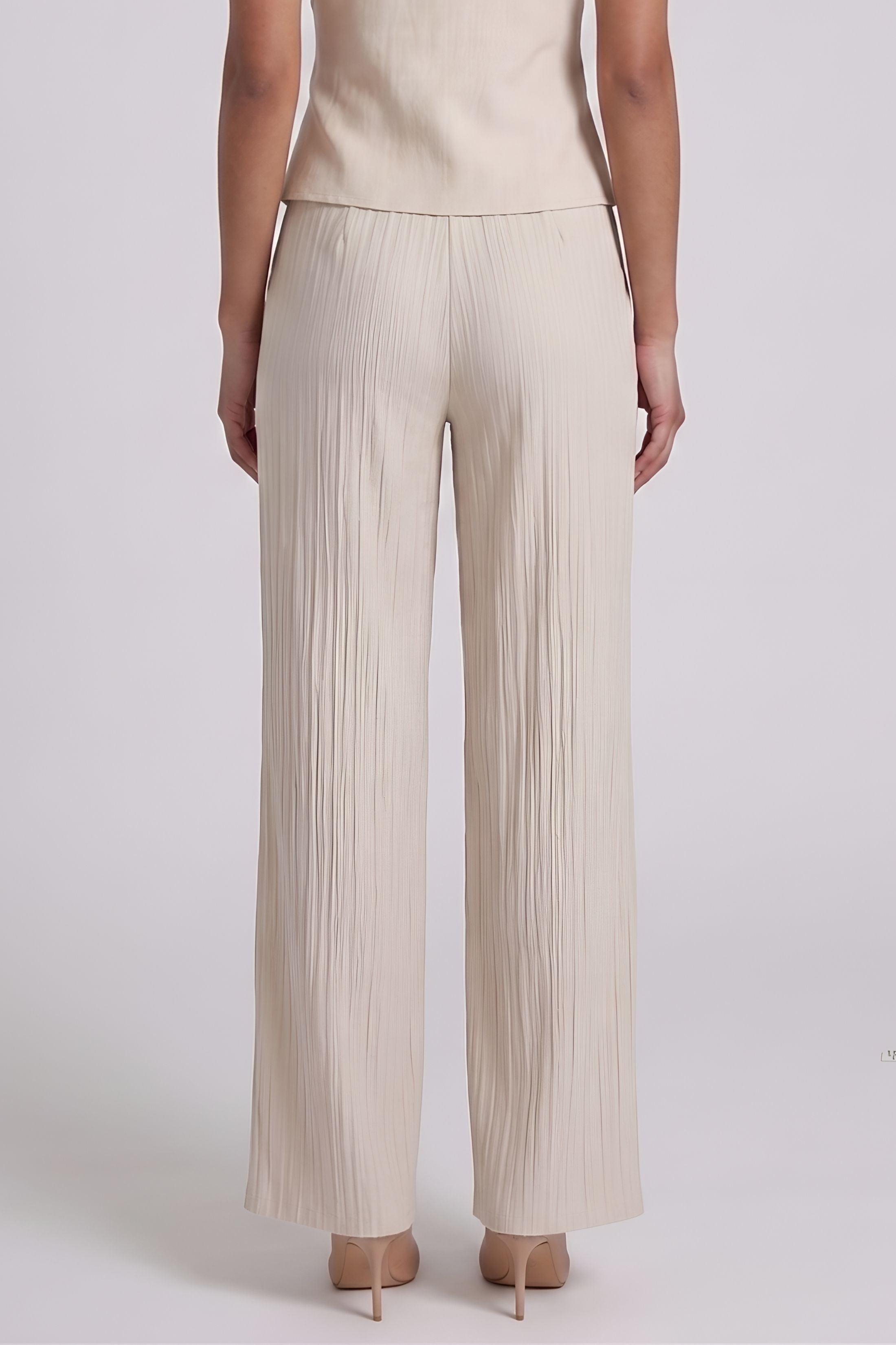 Jolie Pleated Pants
