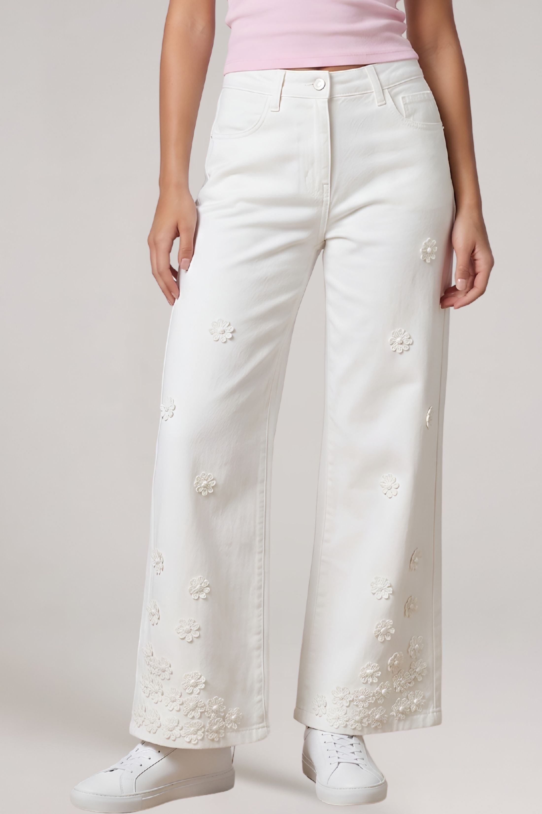 Caroline Risen Mid Rise-Crop Wide Flower Pants