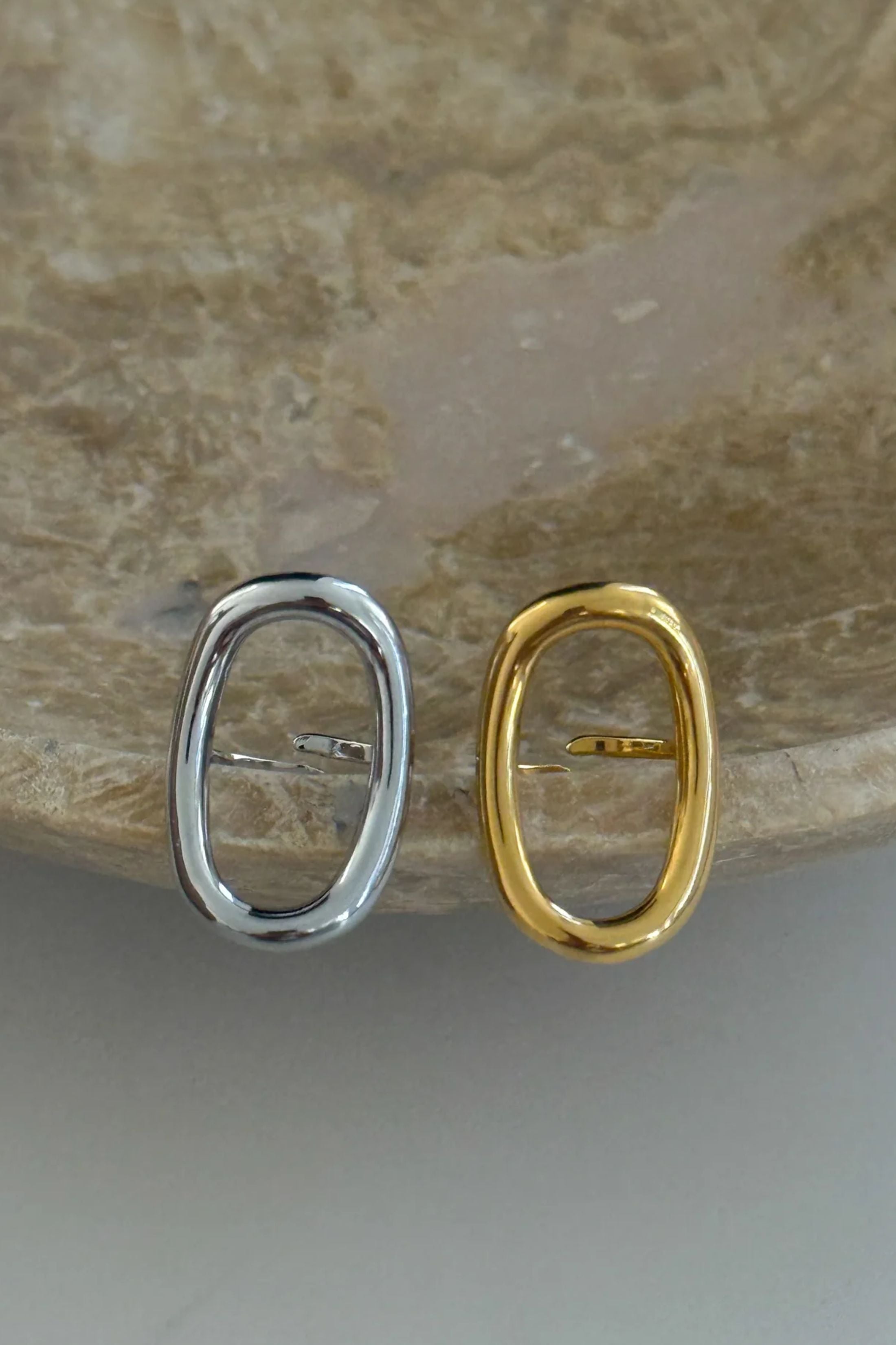 Amanda Ring