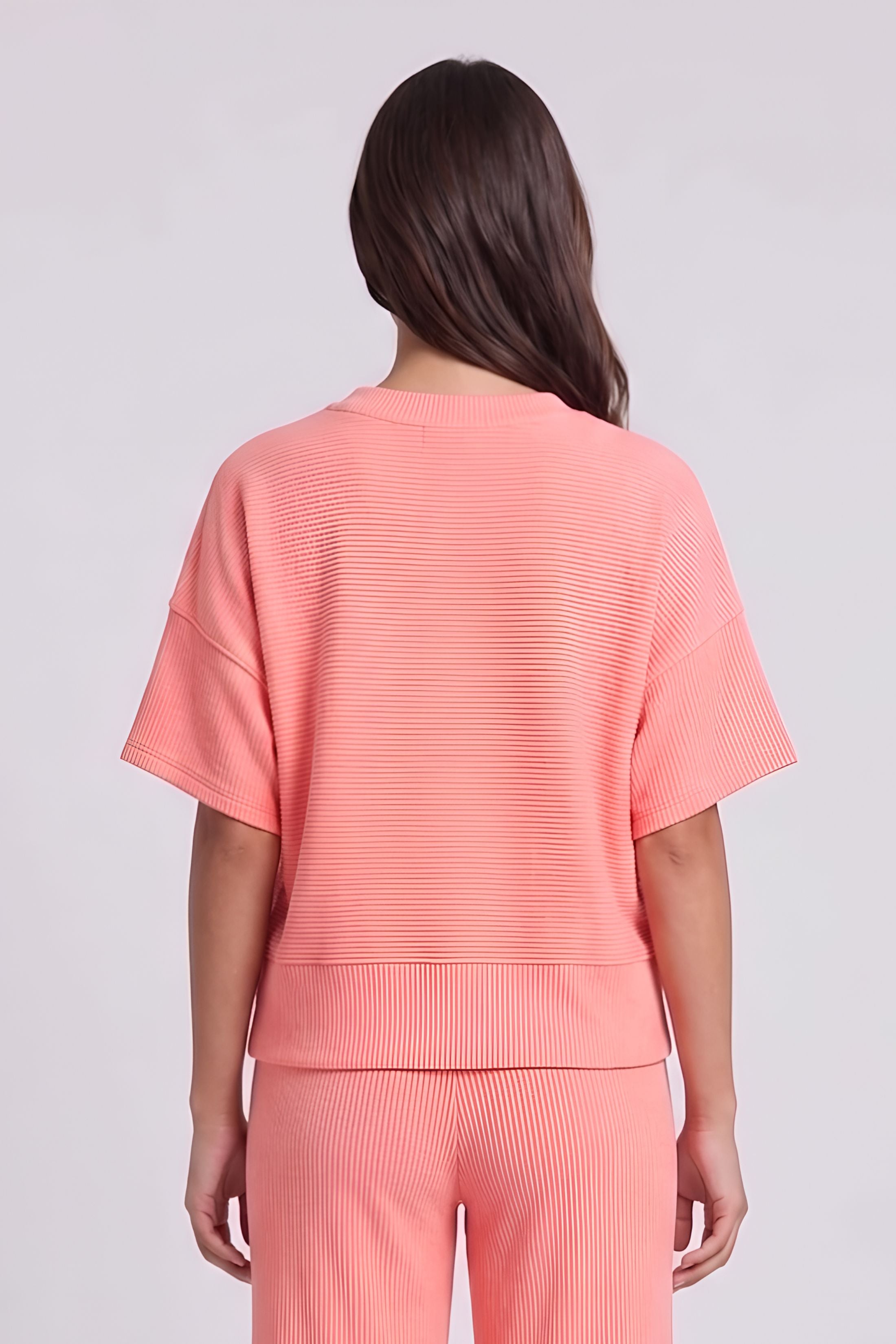 Izzy Ribbed Round Neck Tee