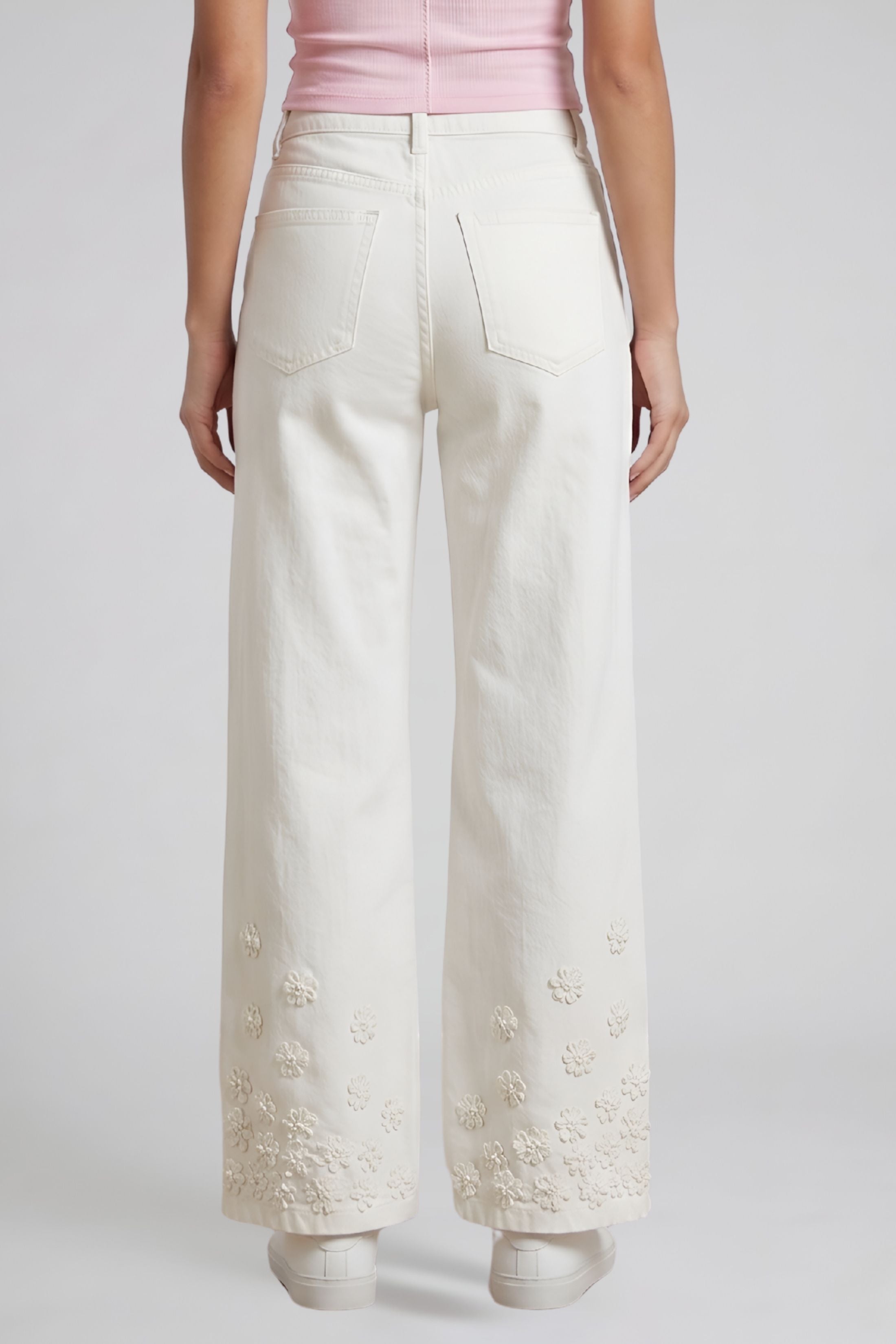 Caroline Risen Mid Rise-Crop Wide Flower Pants