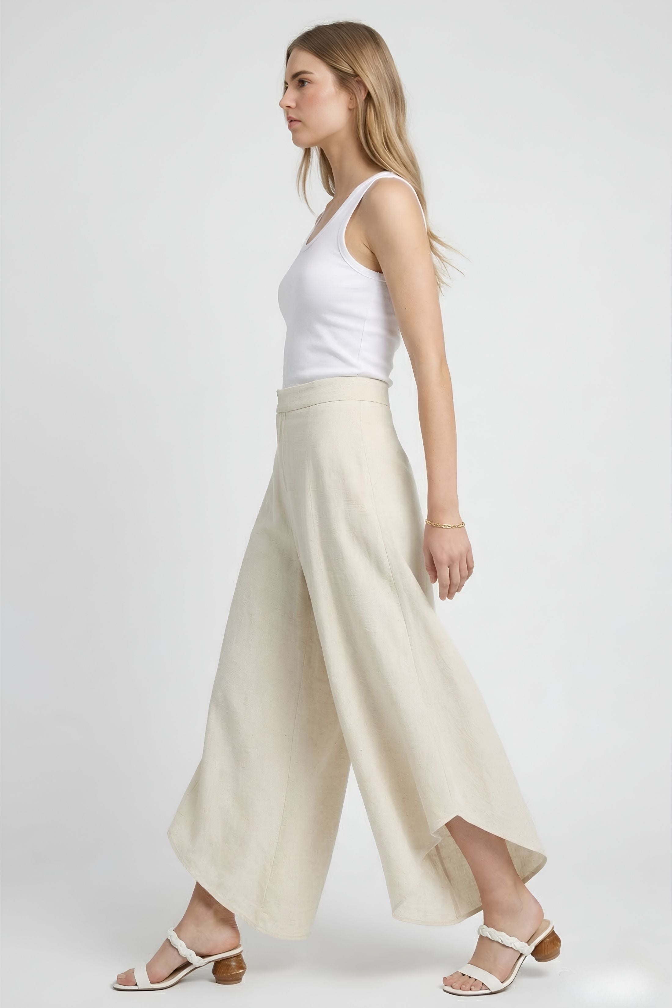 Cain Asymmetrical Hem Mid Rise Pant