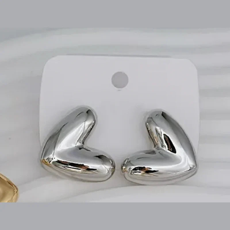 Harper Heart Earrings